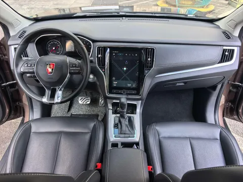 Roewe RX5
