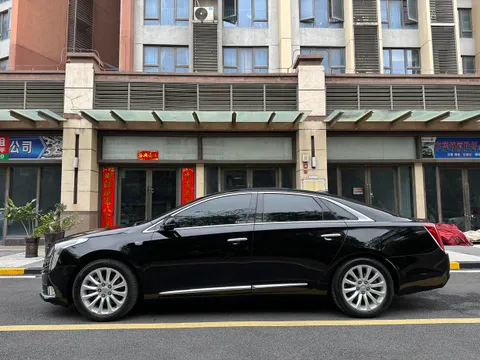 Cadillac XTS