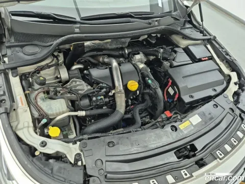 Renault SM5