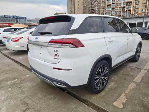 Changan X7