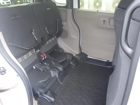 Honda N-BOX Joy