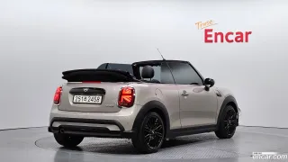 MINI Cooper Convertible