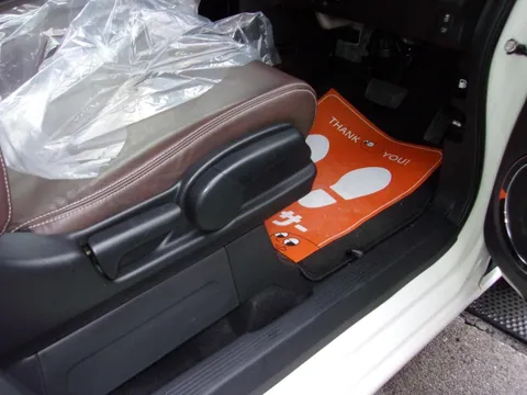 Honda N-BOX Slash