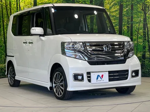 Honda N-BOX Custom