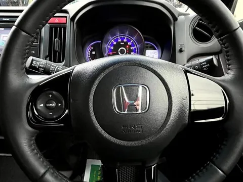 Honda N-WGN Custom