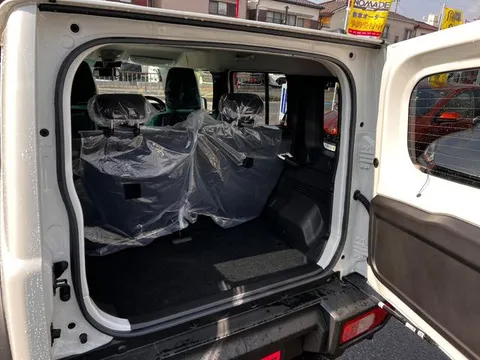 Suzuki Jimny Nomade