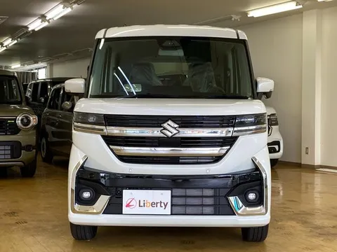 Suzuki Spacia Custom