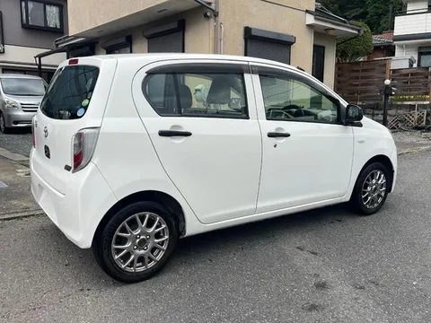 Toyota Pixis Epoch