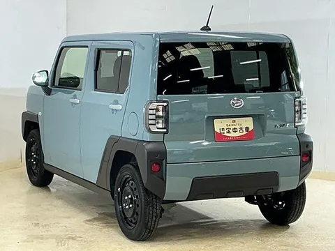 Daihatsu Taft