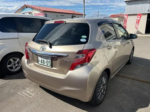 Toyota Yaris (Vitz)