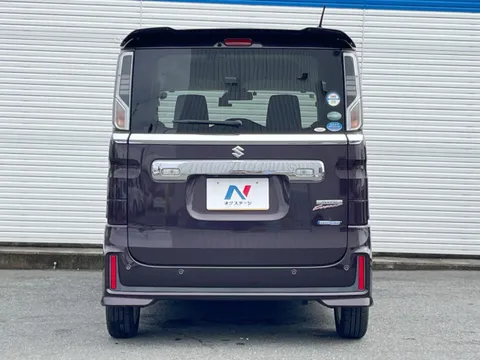 Suzuki Spacia Custom