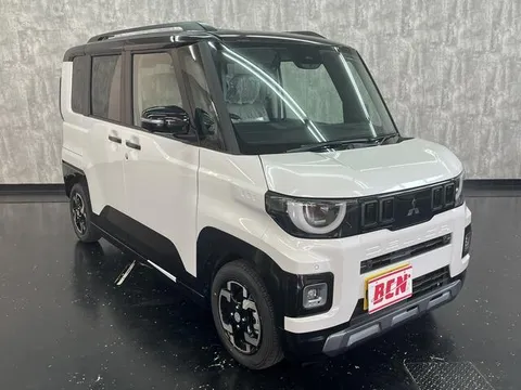 Mitsubishi Delica Mini