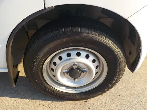 Nissan Clipper