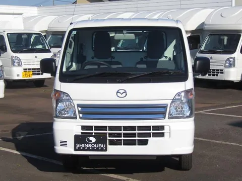 Mazda Scrum Truck