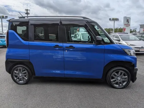 Mitsubishi Delica Mini