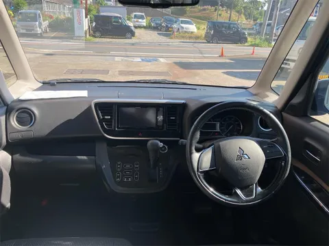 Mitsubishi eK Space