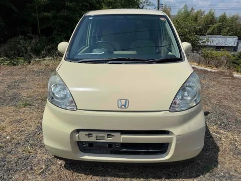 Honda Life