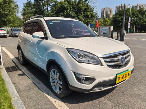 Changan CS35