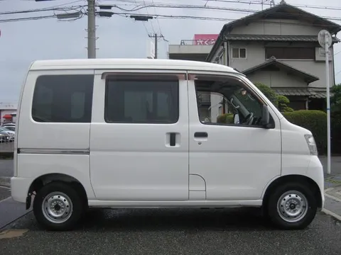 Daihatsu Hijet Cargo