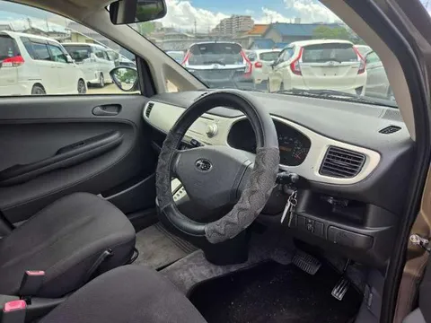 Subaru R2