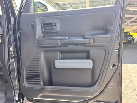 Suzuki Spacia Base