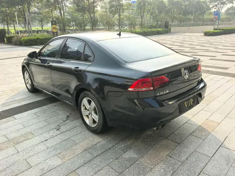 Volkswagen Lamando