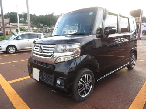 Honda N-BOX Custom