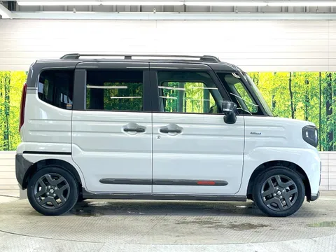 Suzuki Spacia Gear