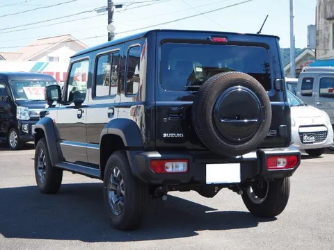 Suzuki Jimny Nomade