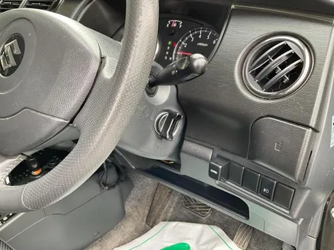 Suzuki Cervo