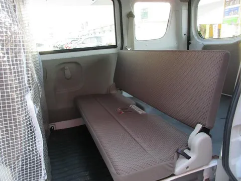 Nissan Clipper