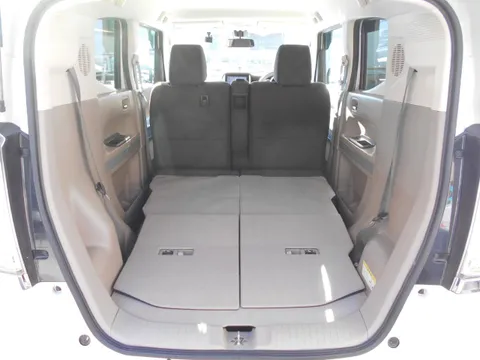 Honda N-BOX Slash