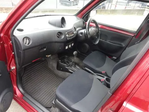 Daihatsu Esse