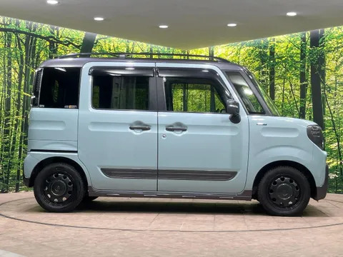 Suzuki Spacia Gear