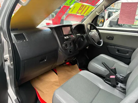 Toyota TownAce Van