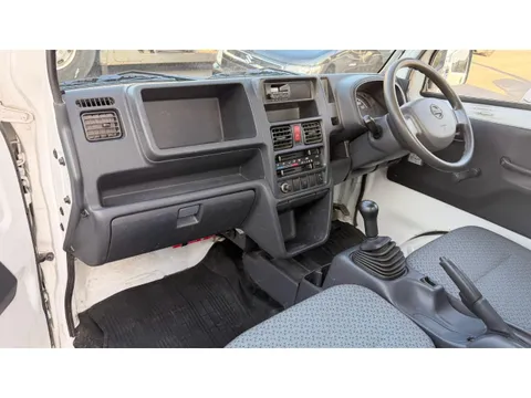 Nissan Clipper Truck