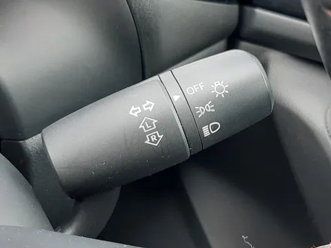 Mazda Axela Sport