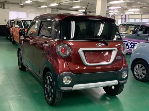 Daihatsu Cast