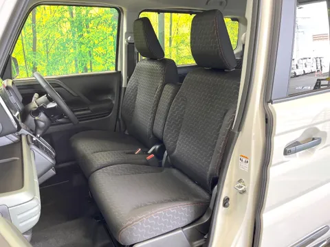Suzuki Spacia Gear
