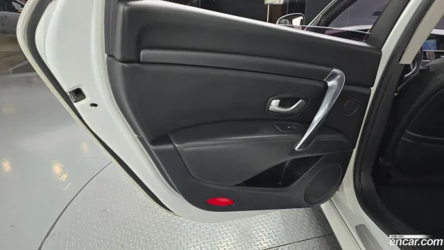Renault SM7