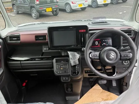 Suzuki Spacia Custom