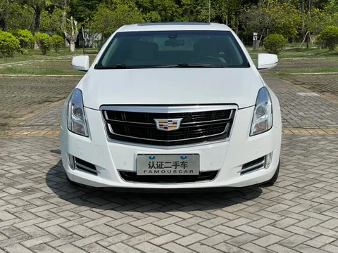 Cadillac XTS