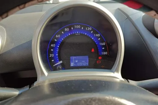 BYD F0