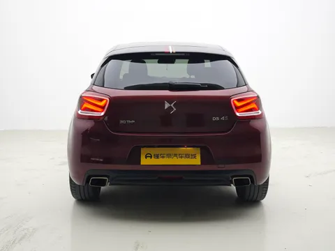 DS 4S