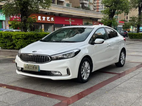 Kia Cerato (K3)