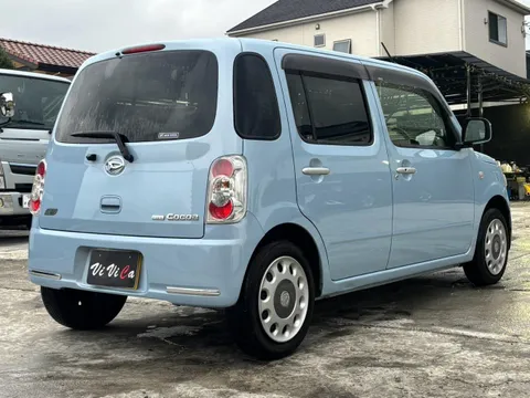 Daihatsu Mira Cocoa