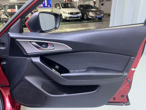 Mazda Mazda 3