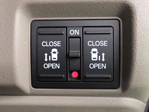 Honda N-BOX Joy