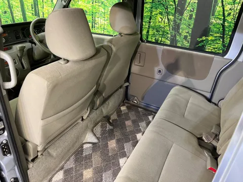 Daihatsu Atrai Wagon