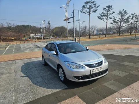 Renault SM3